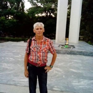Николай Величко, 74 года
